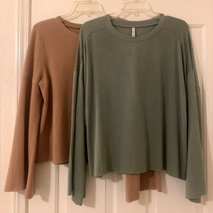 2 Z SUPPLY Premium Fleece Flare Sleeve Pullovers - Sage Green and Camel